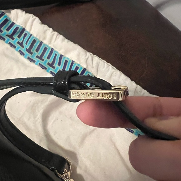 Authentic black Tory Burch crossbody wallet bag - Picture 10 of 13